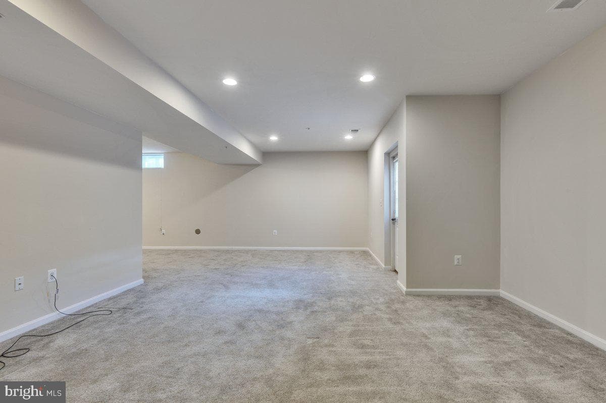 6442 Ocelot Street photo 39