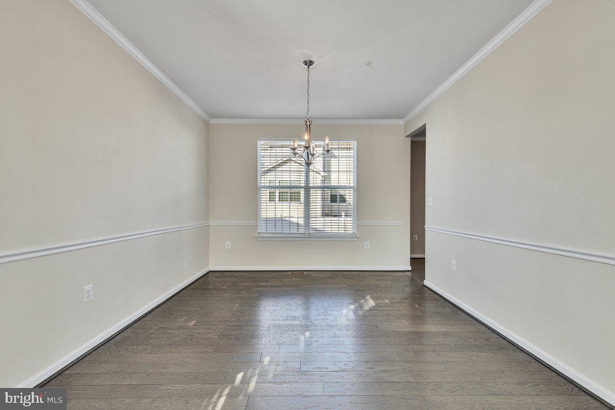 6442 Ocelot Street photo 9
