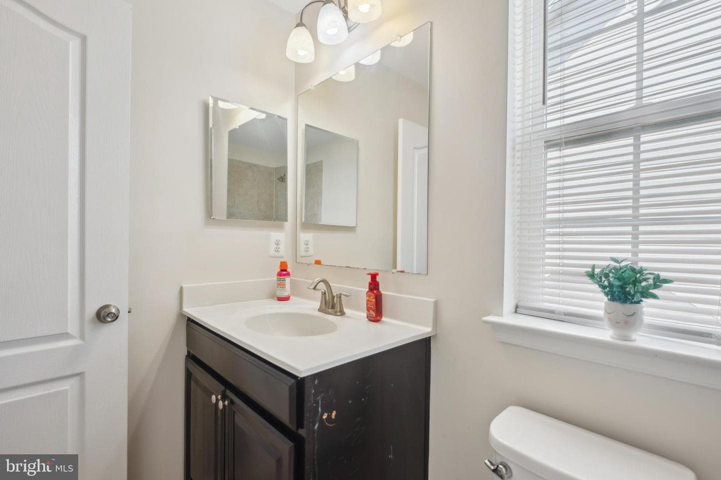 11320 Sierra Lane photo 15