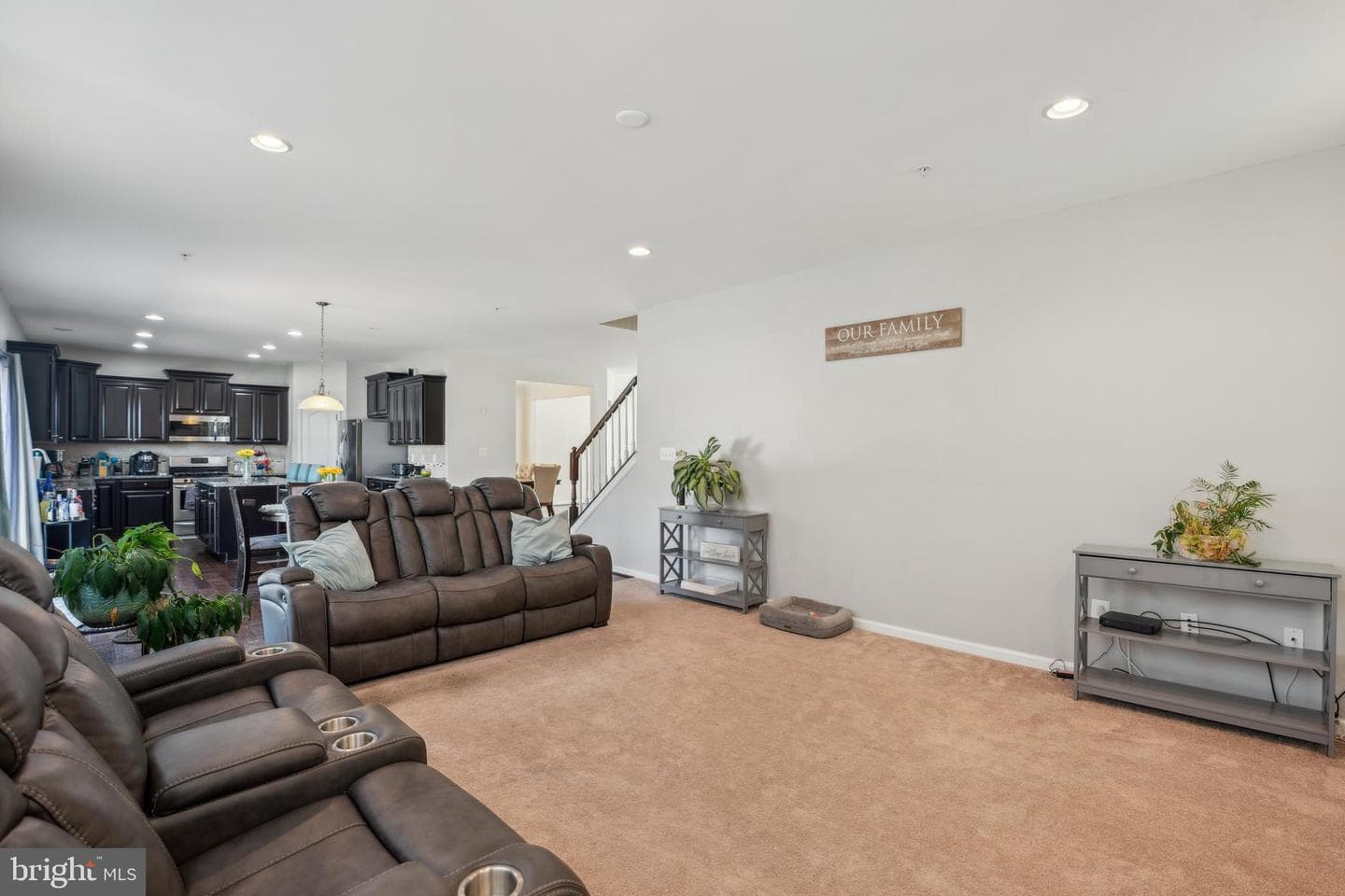 11320 Sierra Lane photo 9