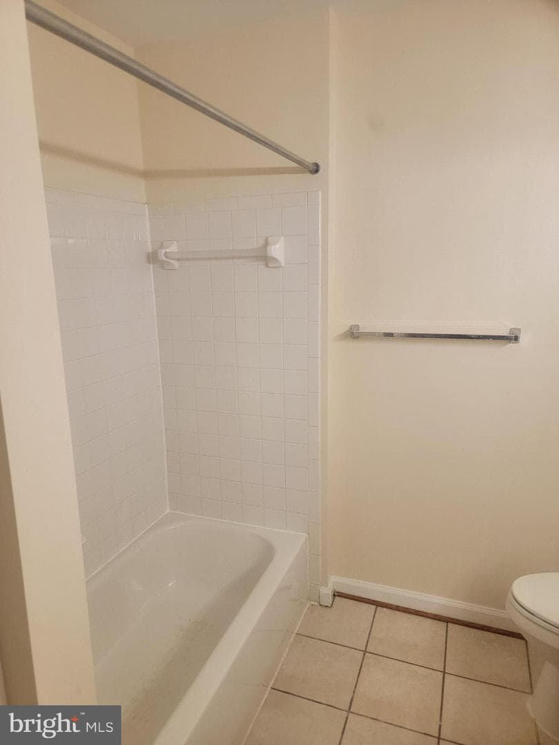 3827 Lakewood Place photo 14