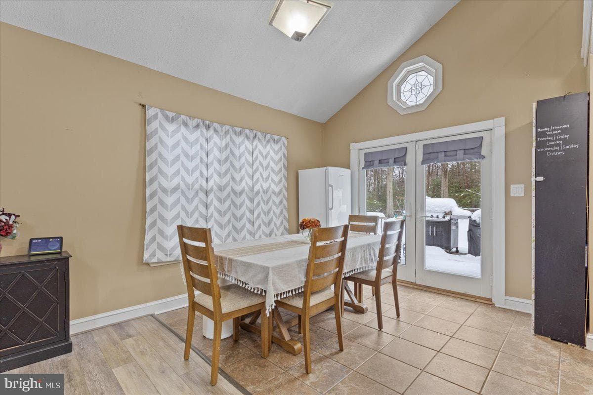 2140 Duckwalk Court photo 4