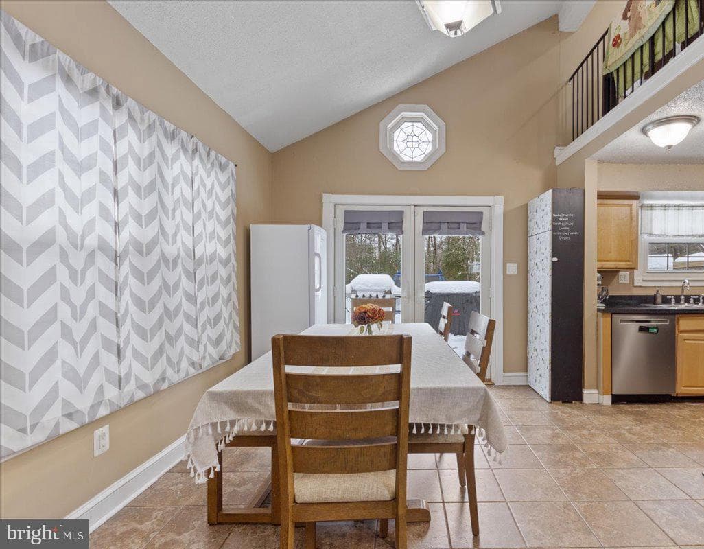 2140 Duckwalk Court photo 5