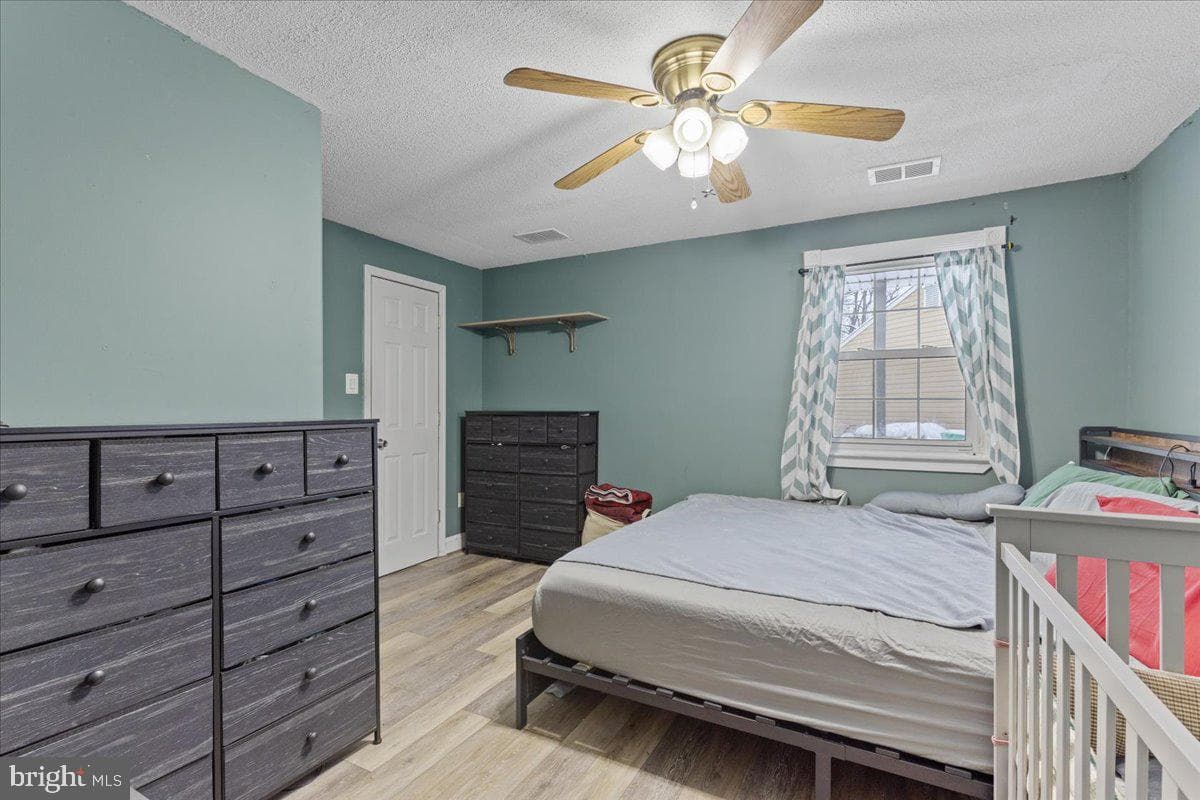 2140 Duckwalk Court photo 9