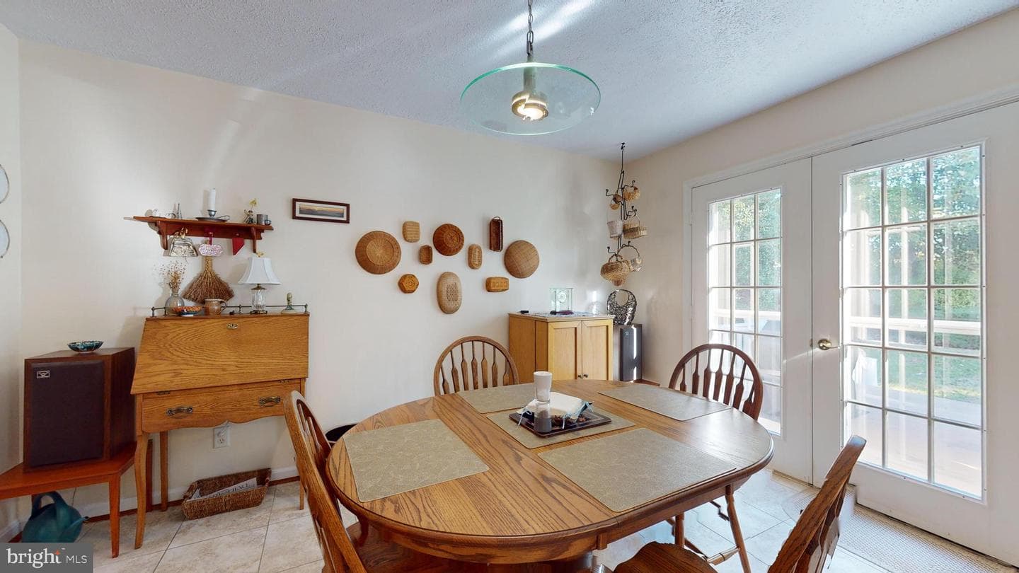 104 Quail Court photo 3