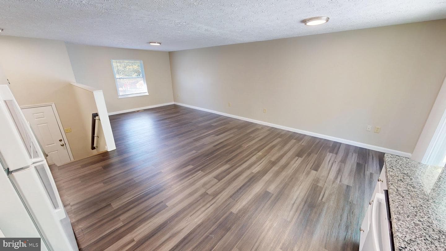 12820 Twin Oak Drive photo 20
