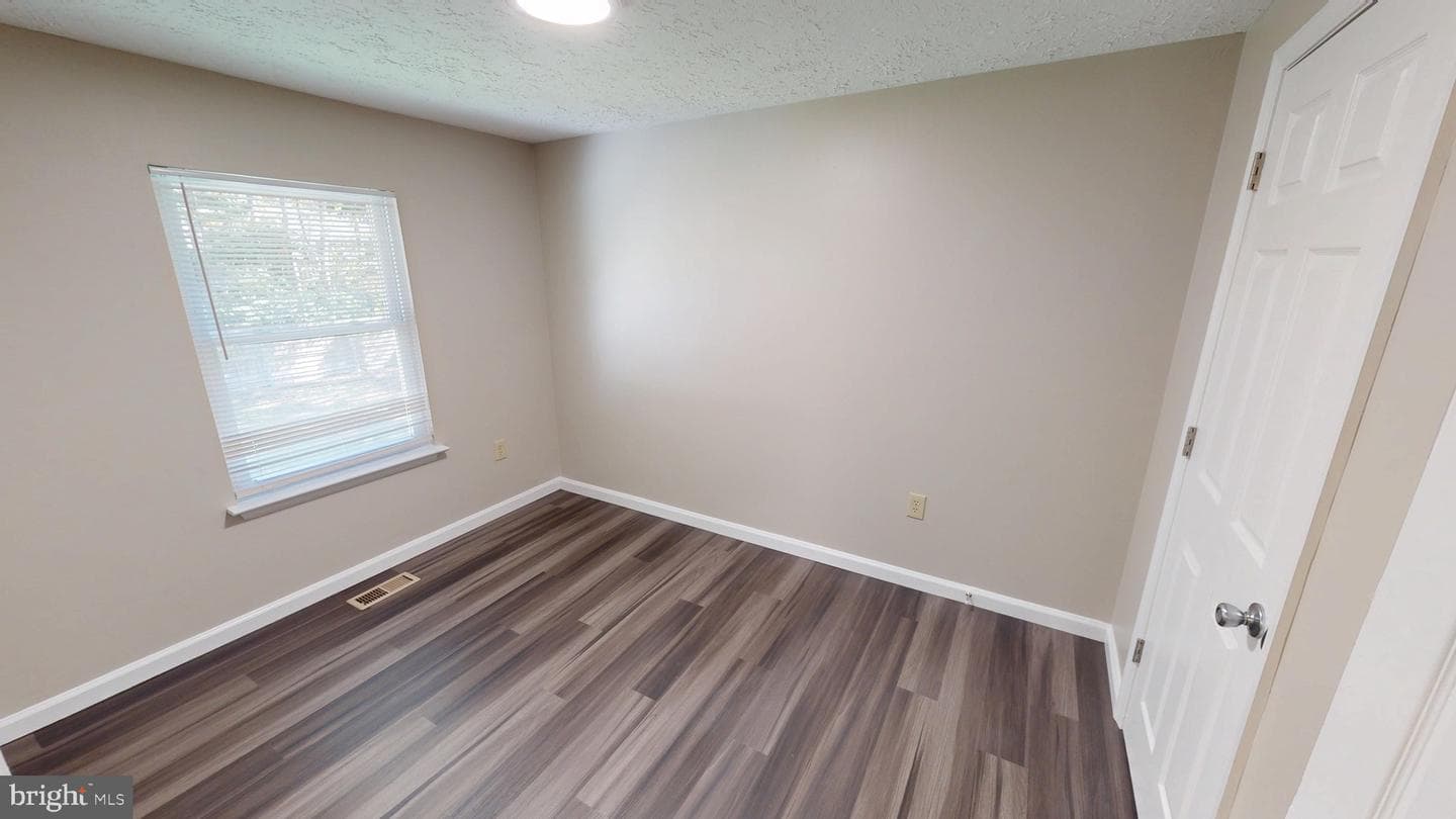 12820 Twin Oak Drive photo 32