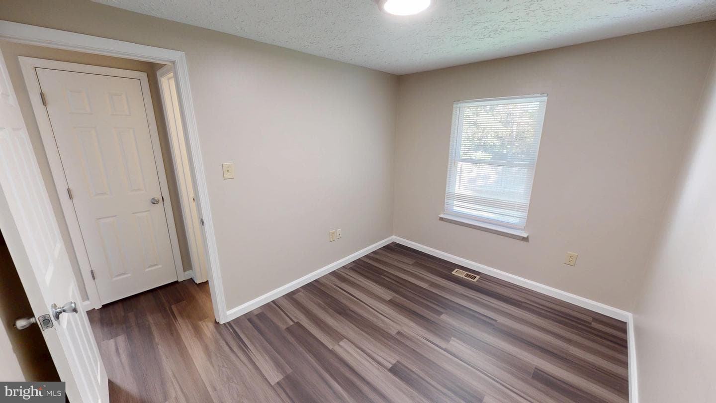 12820 Twin Oak Drive photo 35