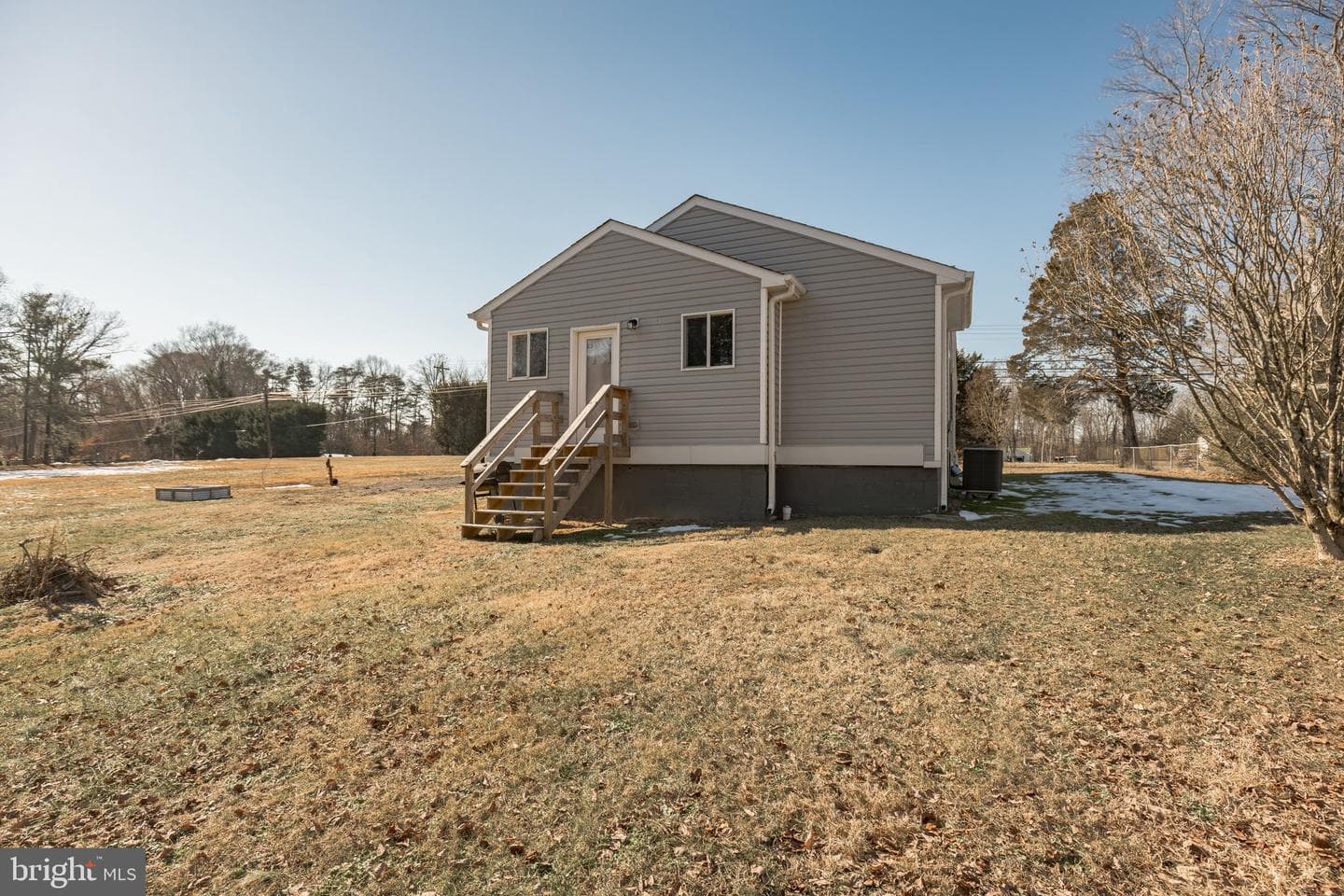 7910 Fairground Road photo 14
