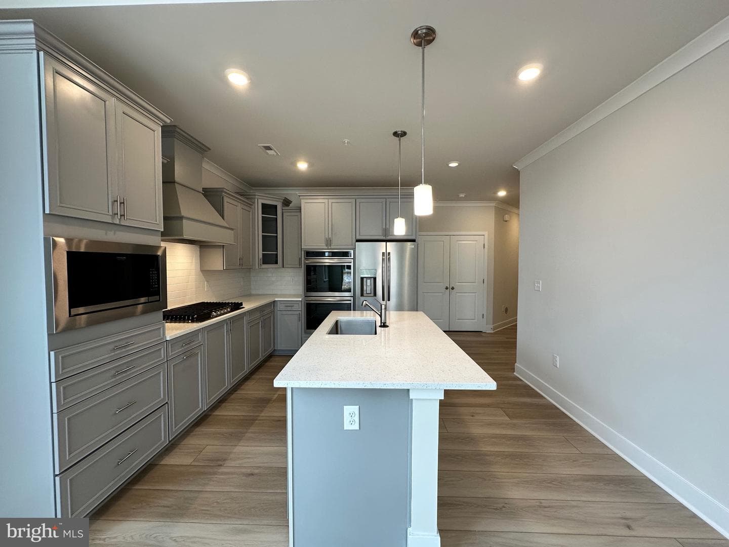 10755 Great Lakes Pl photo 11
