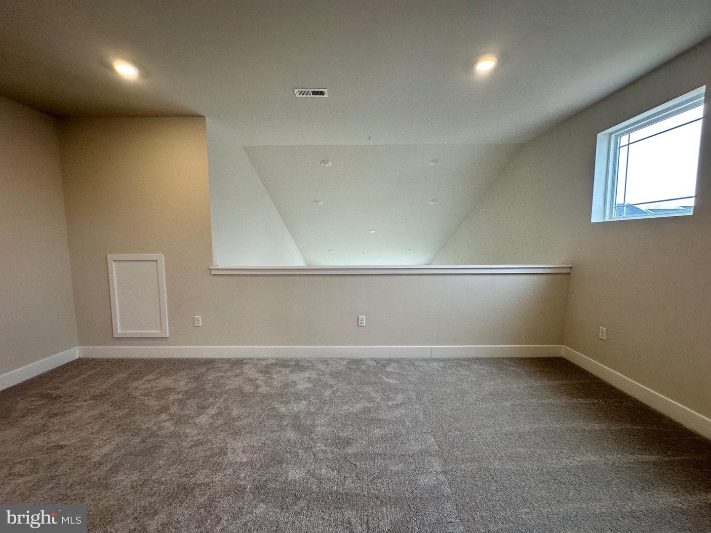 10755 Great Lakes Pl photo 19