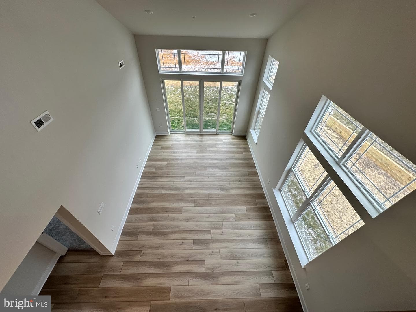 10755 Great Lakes Pl photo 22
