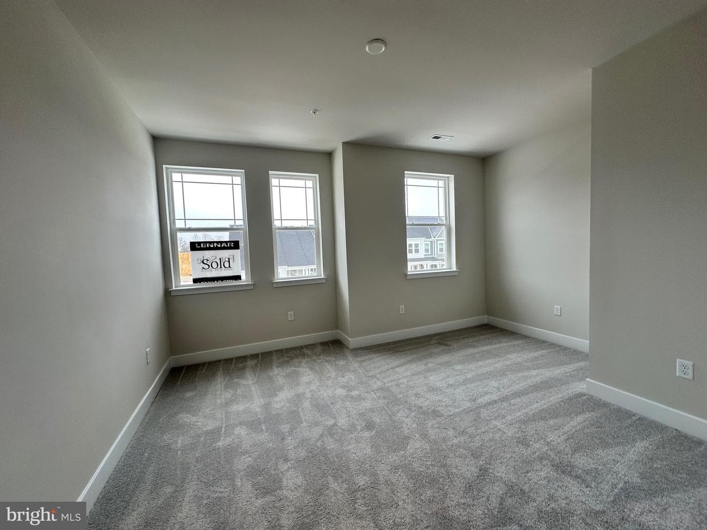 10755 Great Lakes Pl photo 31