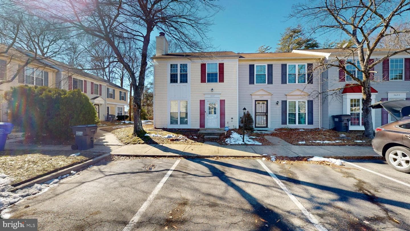3669 Kempsford Field Place photo 2