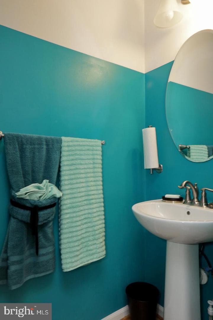 5185 Mudville Lane photo 3