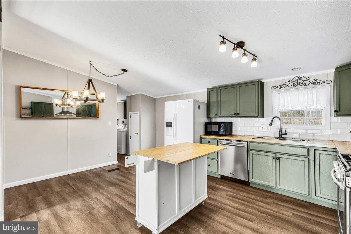 16148 Cobb Island Road photo 11
