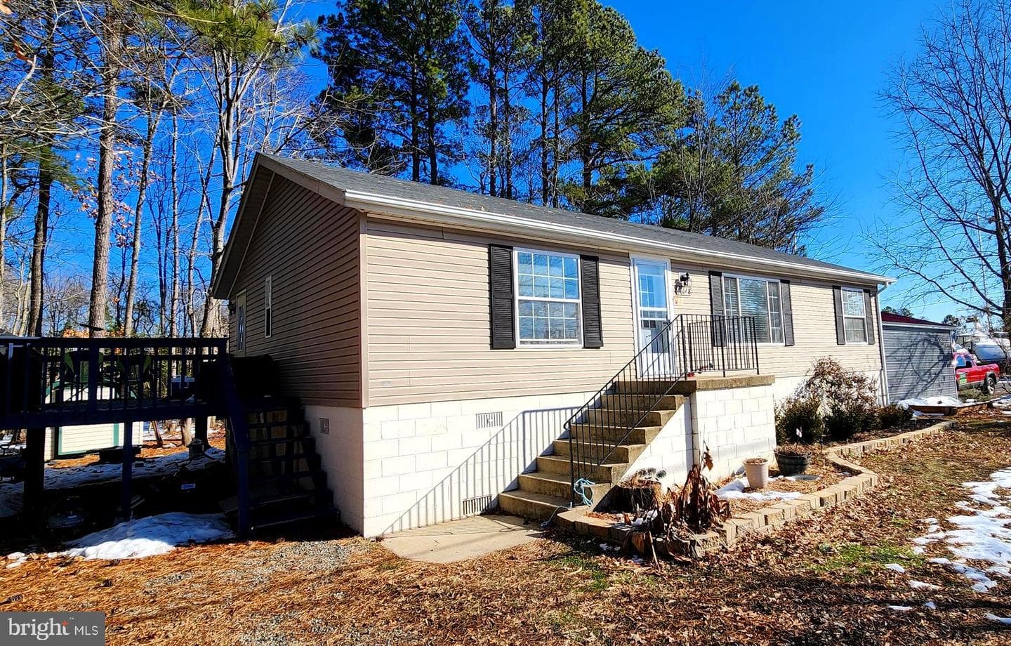 16148 Cobb Island Road photo 2