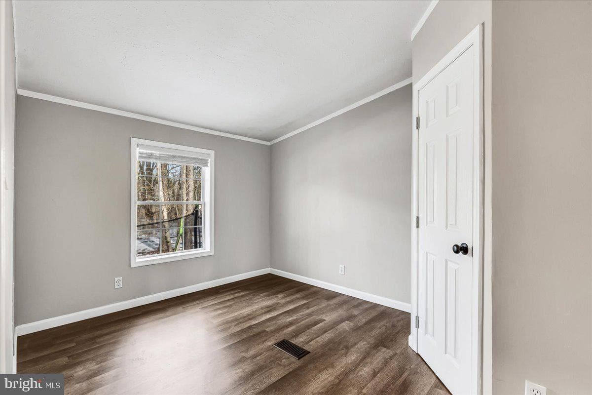 16148 Cobb Island Road photo 28
