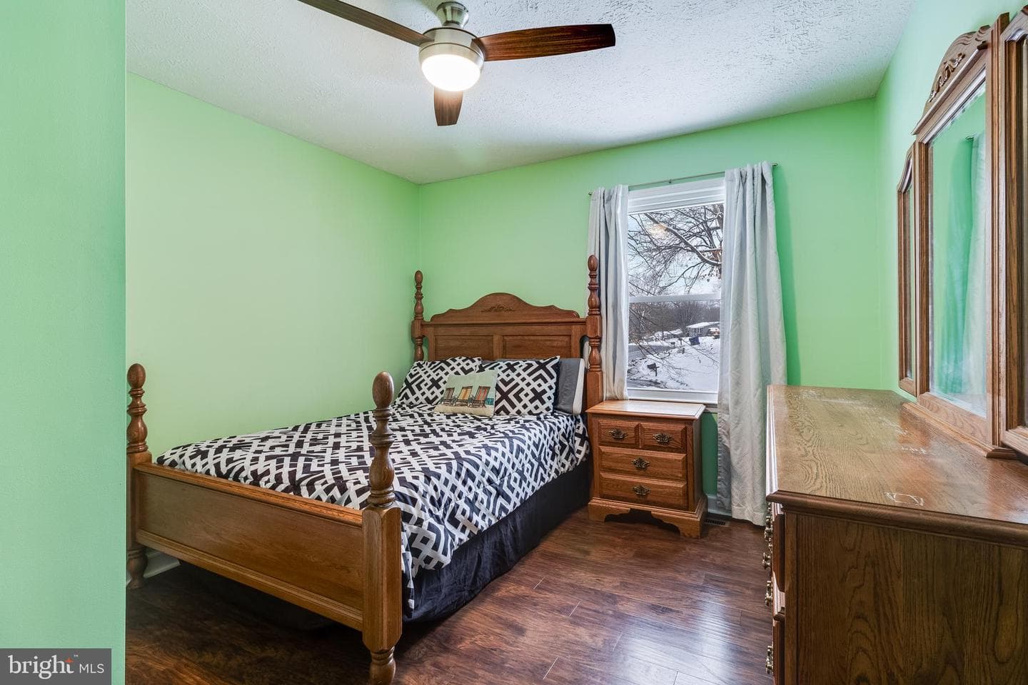9796 Sylvan Turn photo 12
