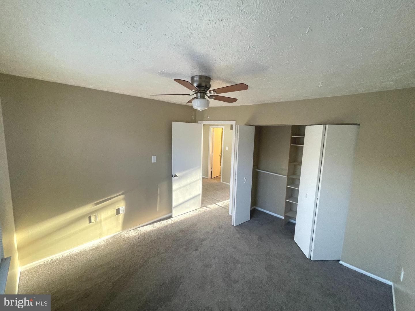 4838 Meadowlark Lane photo 21