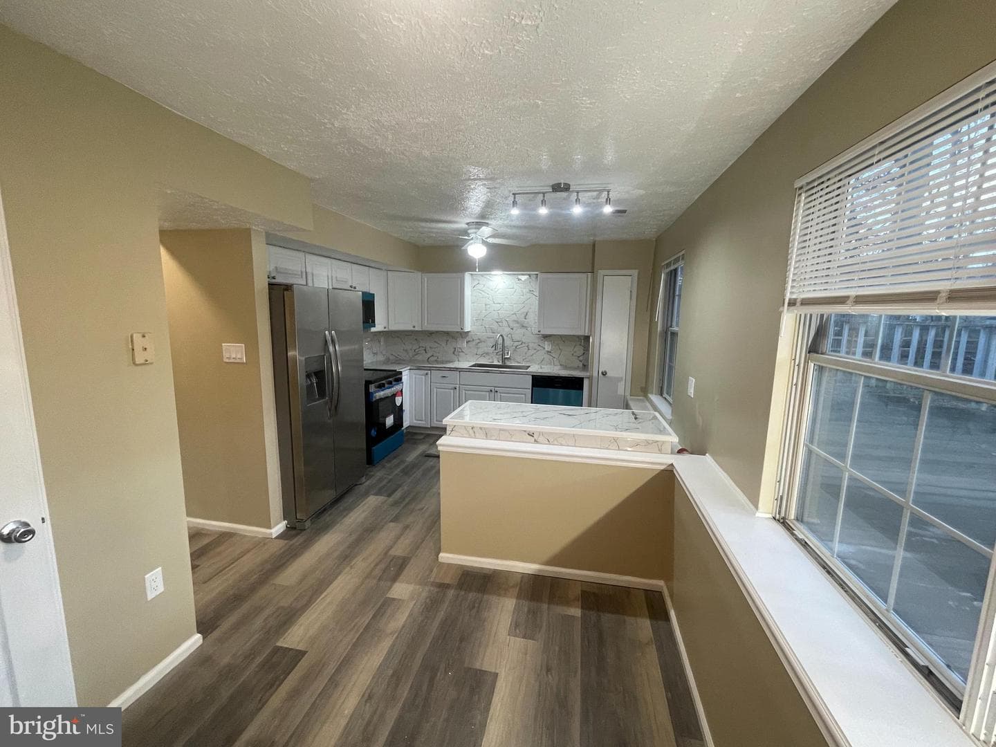 4838 Meadowlark Lane photo 37