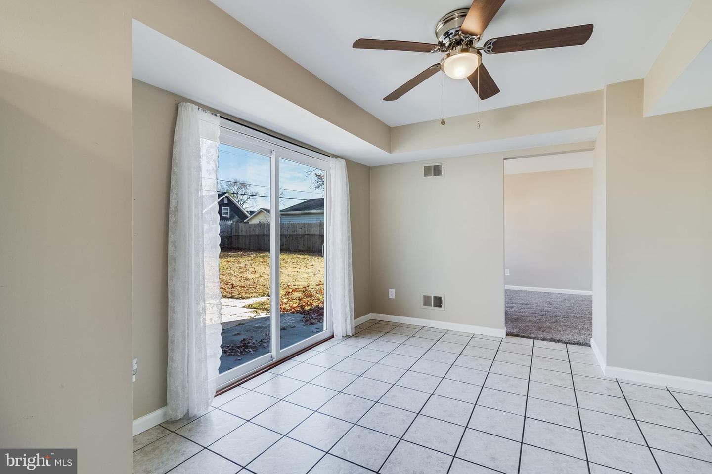 1115 Clark Avenue photo 12