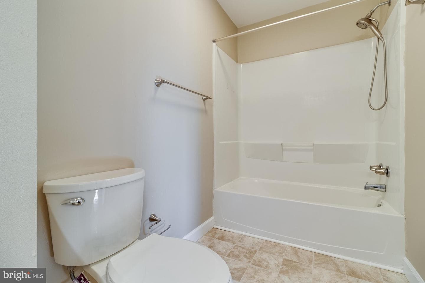 1115 Clark Avenue photo 18