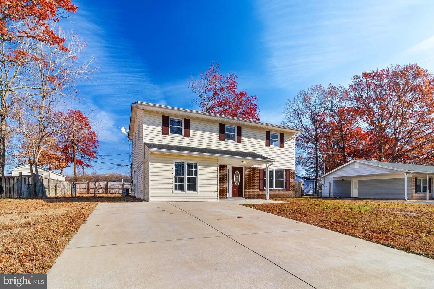 1115 Clark Avenue photo 2