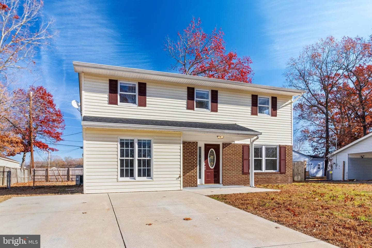 1115 Clark Avenue photo 4