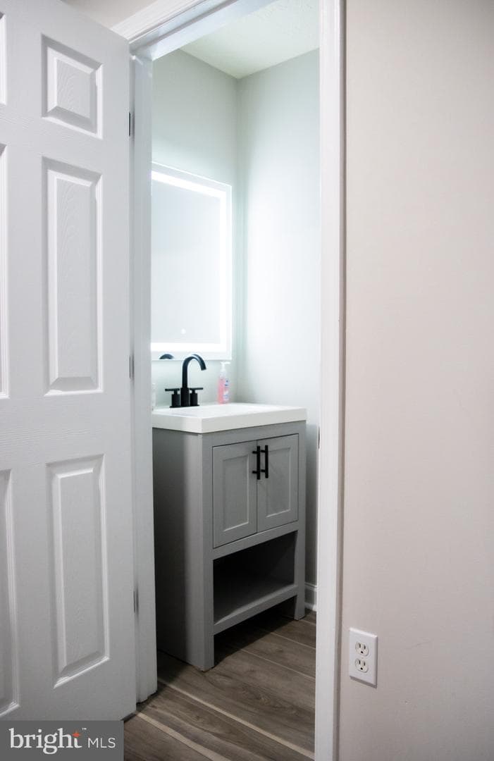 11945 Calico Woods Place photo 10