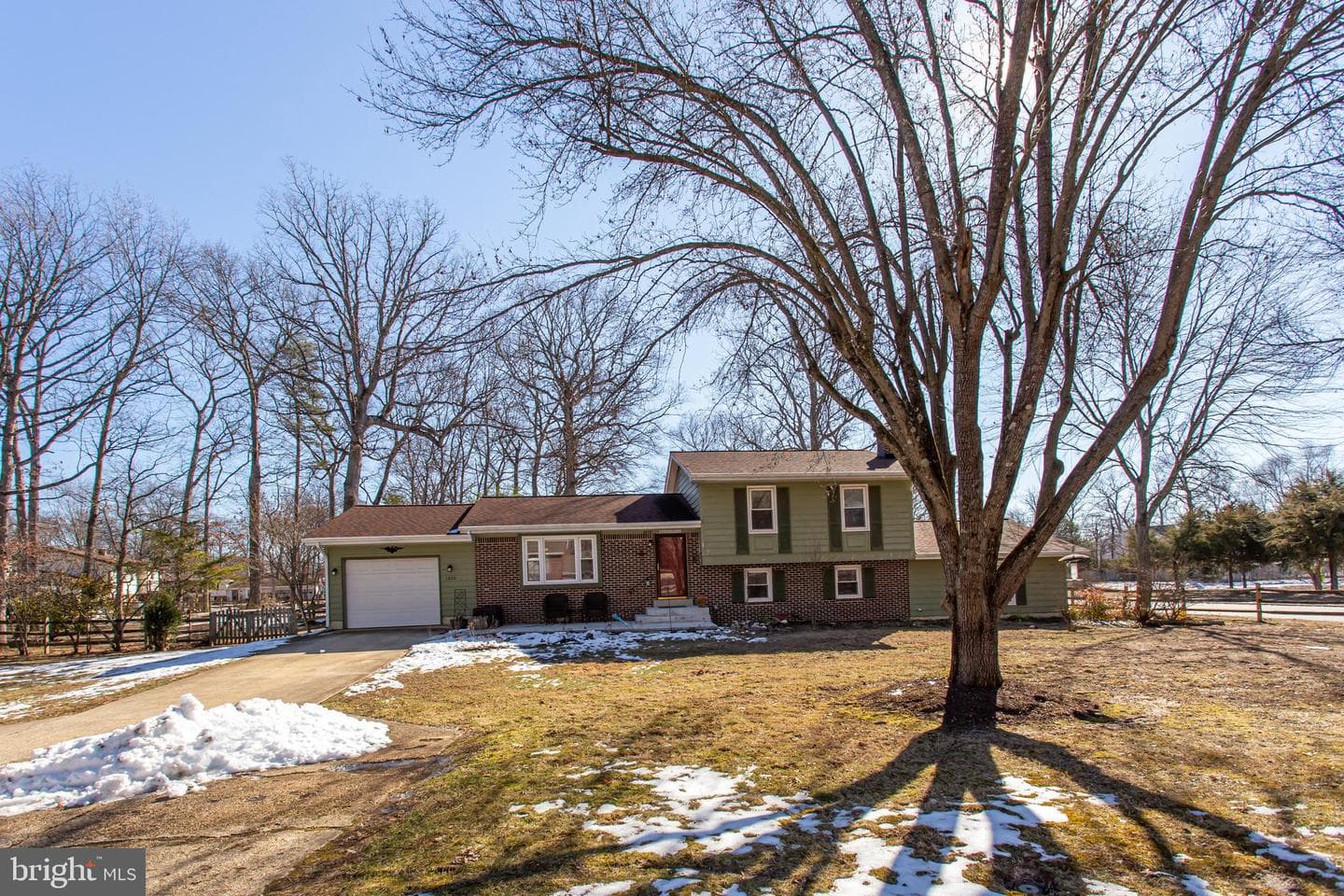 1600 Boarman Court