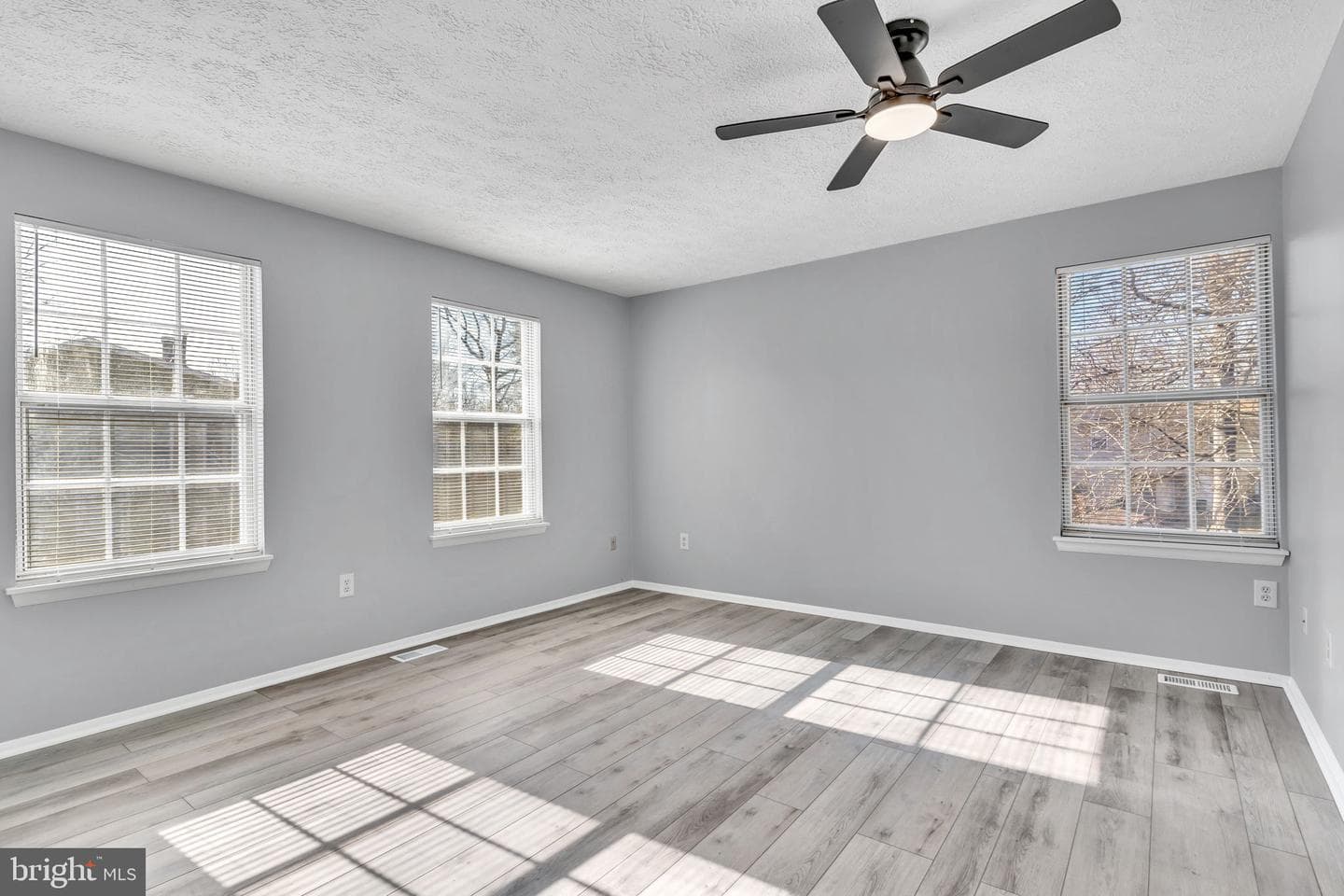 1011 Dorset Drive photo 20