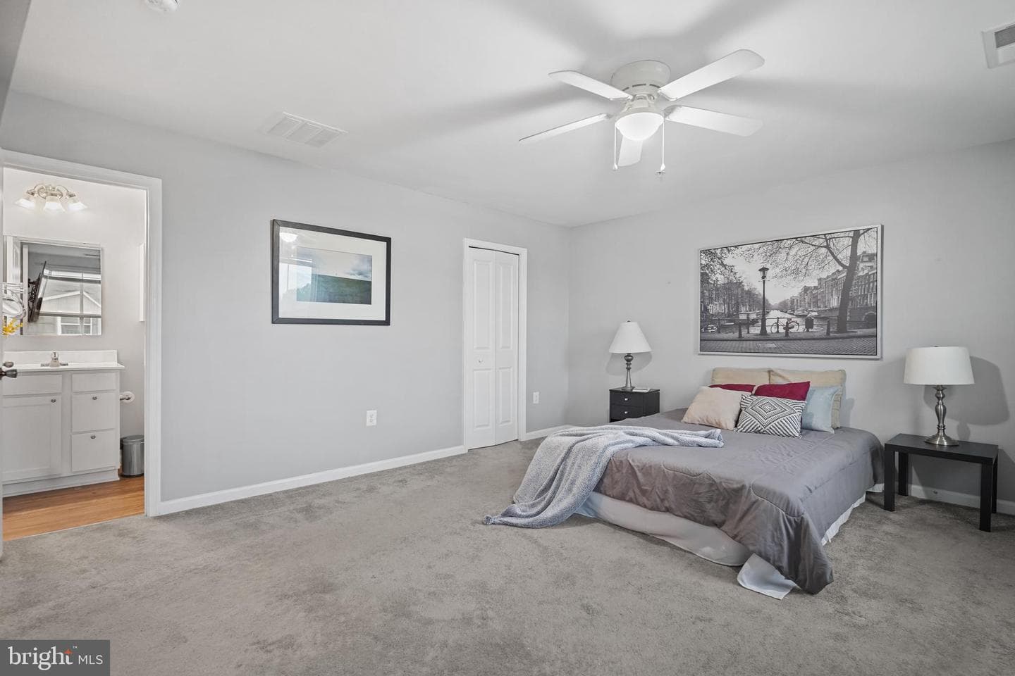 24 Willow Woods Drive photo 14