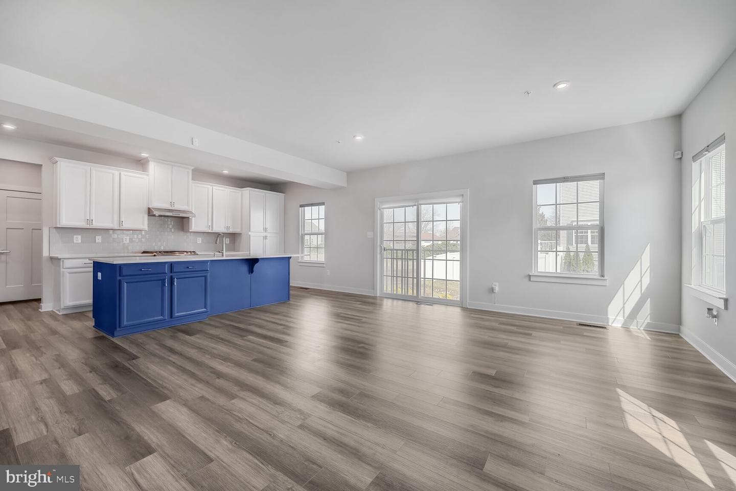 10597 Starfire Ln photo 12