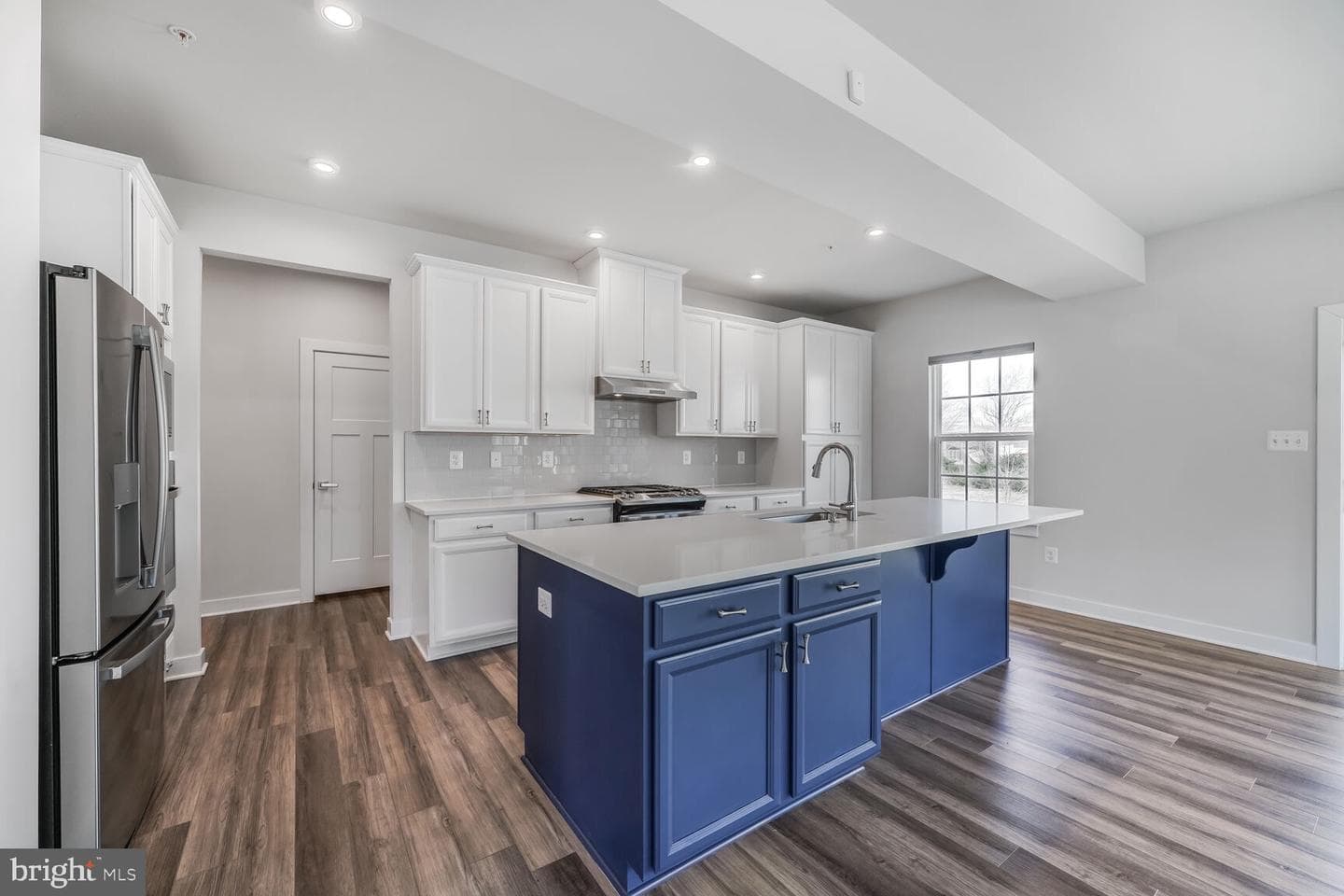 10597 Starfire Ln photo 14