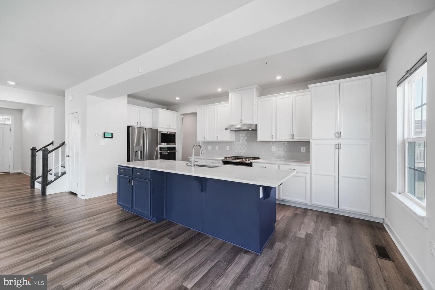 10597 Starfire Ln photo 16