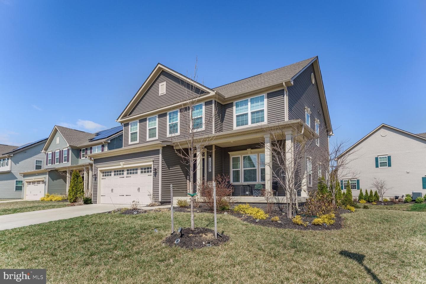 10597 Starfire Ln photo 2