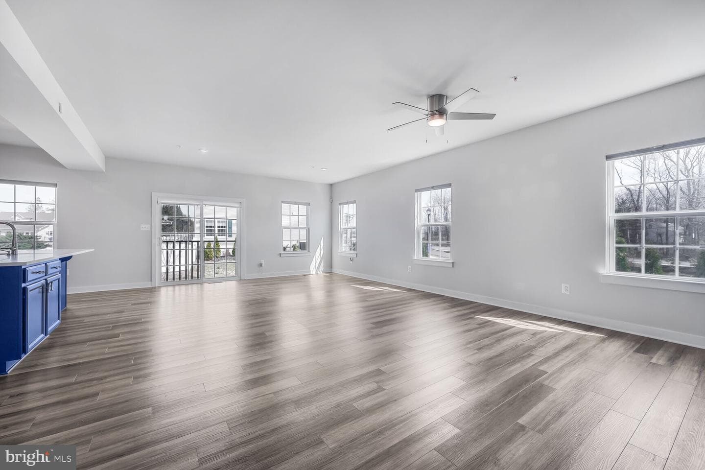10597 Starfire Ln photo 8