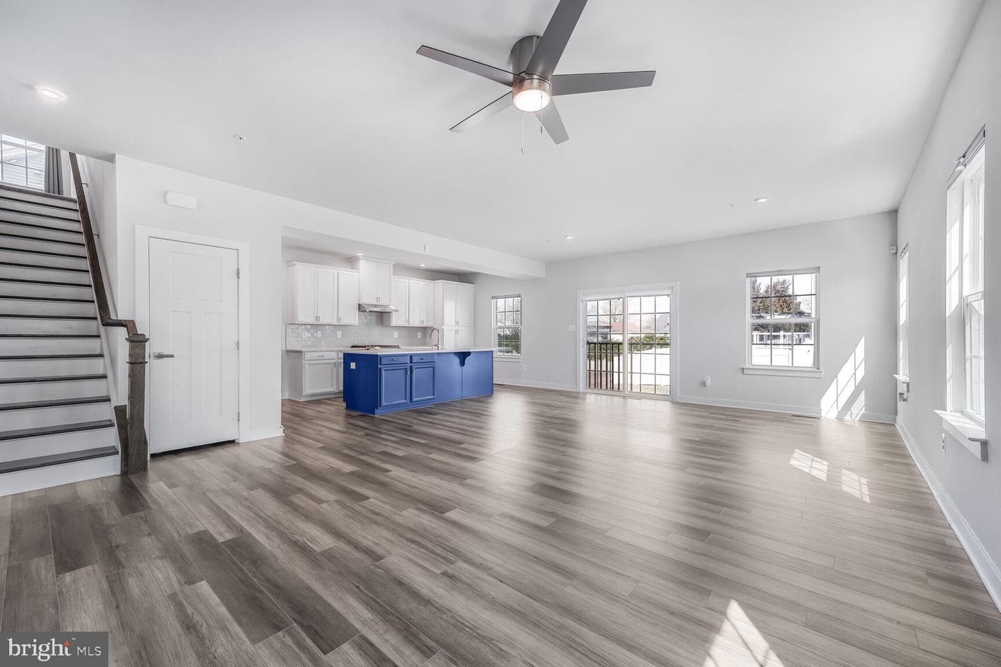 10597 Starfire Ln photo 9