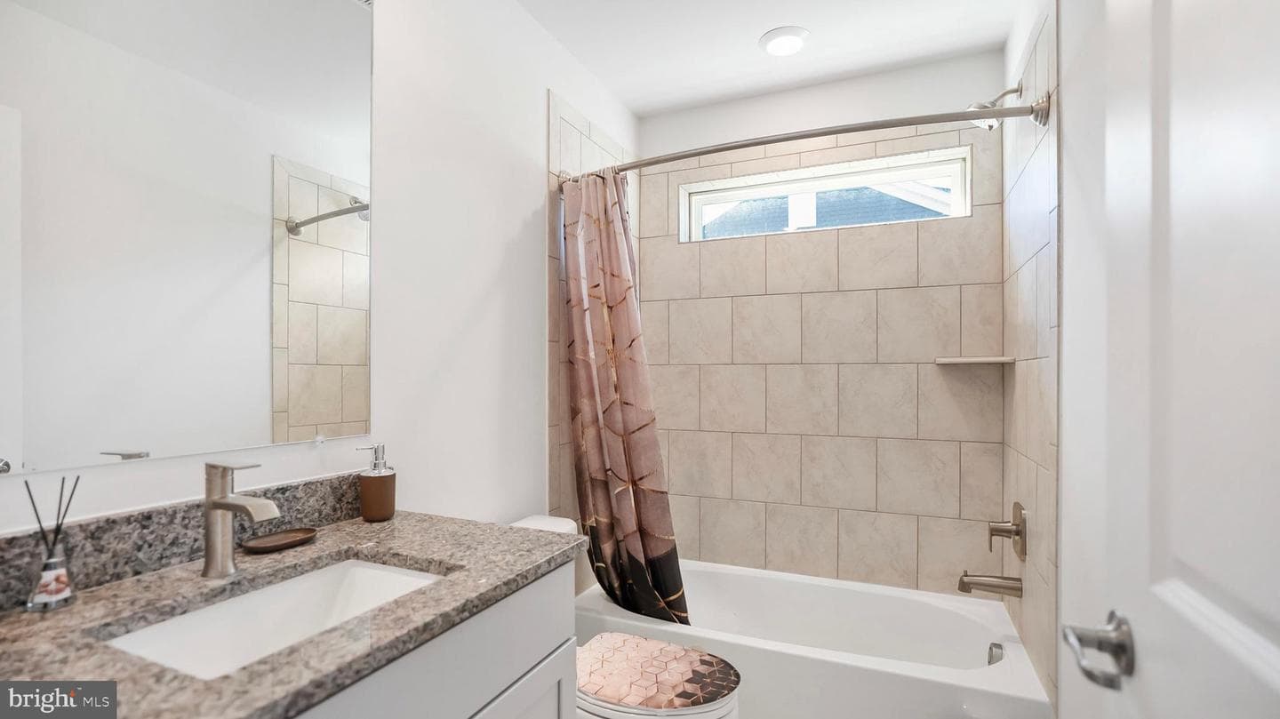 6954 Farragut Drive photo 23