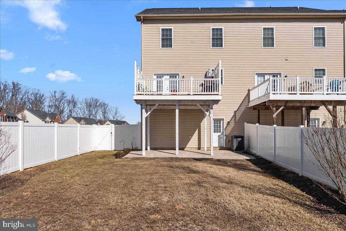 135 Wheatfield Drive photo 30