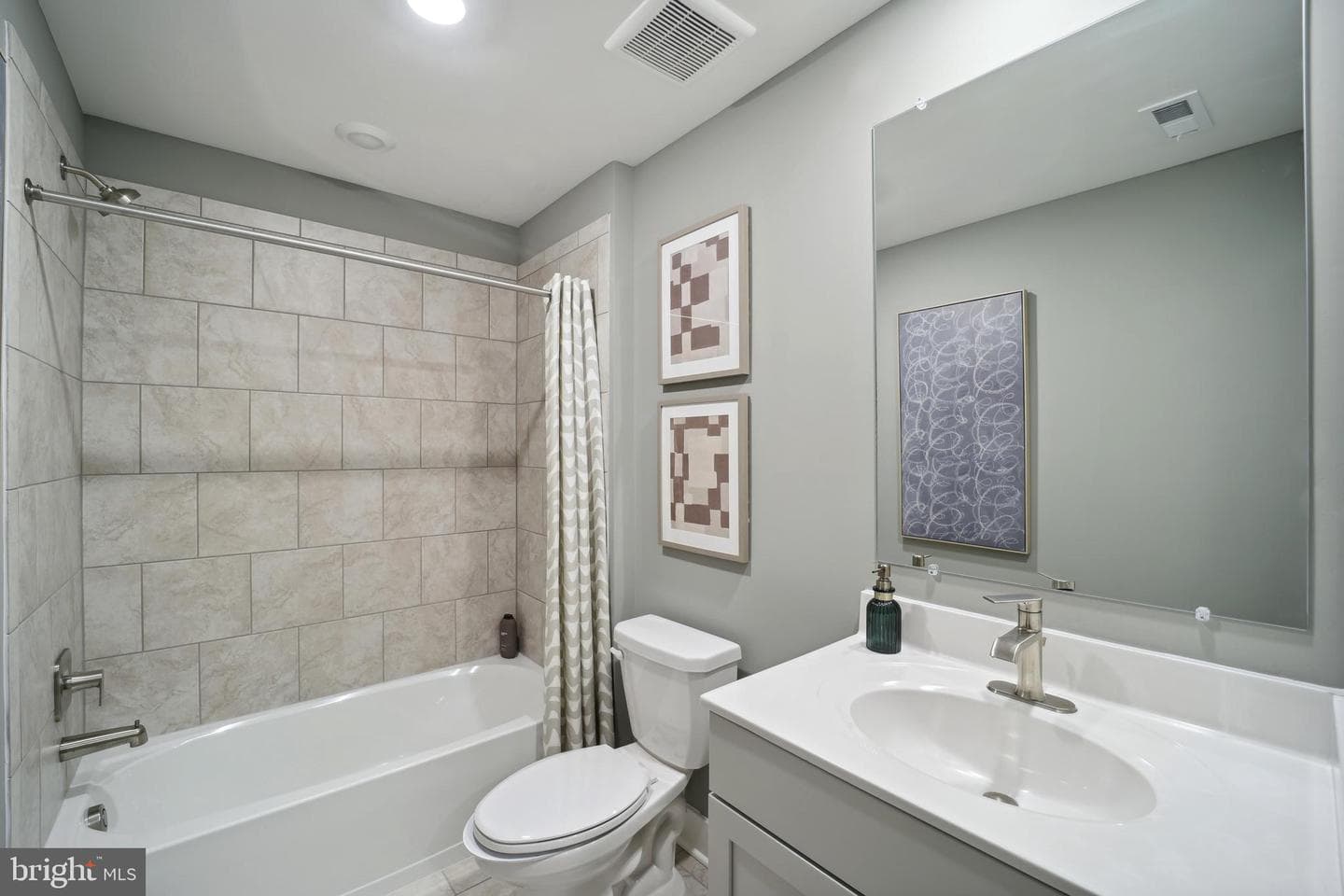 5847 Calypso Court photo 11