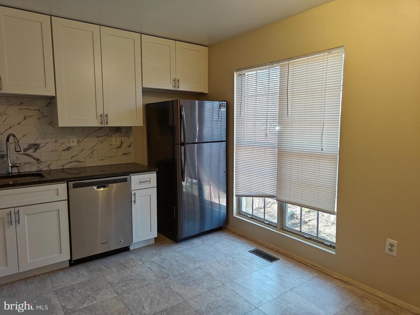 4557 Grouse Place photo 4