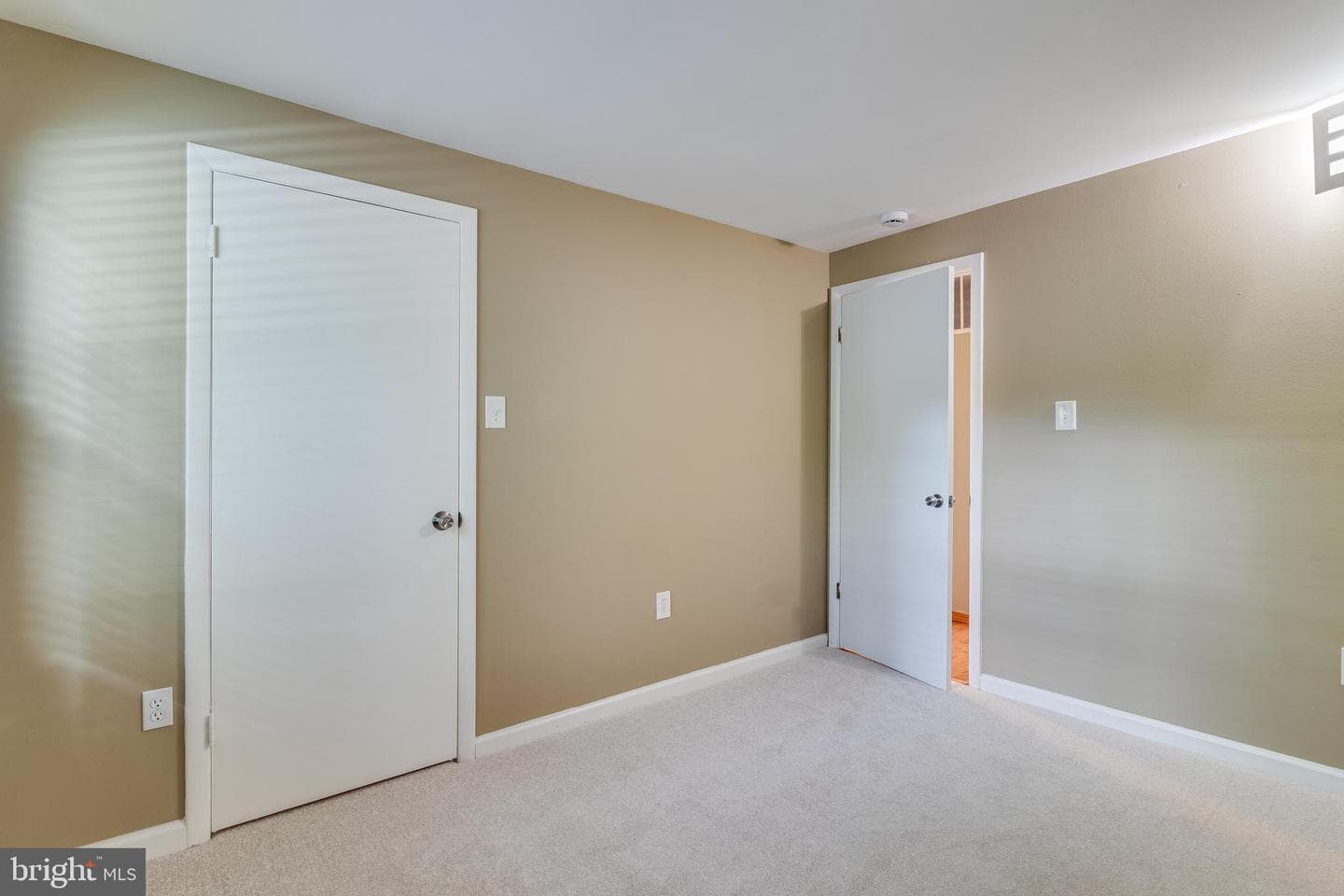 2406 Pinefield Road photo 20