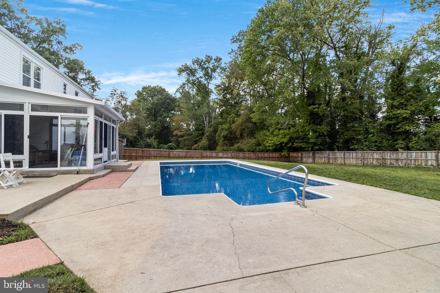 2303 Springbrook Court photo 2