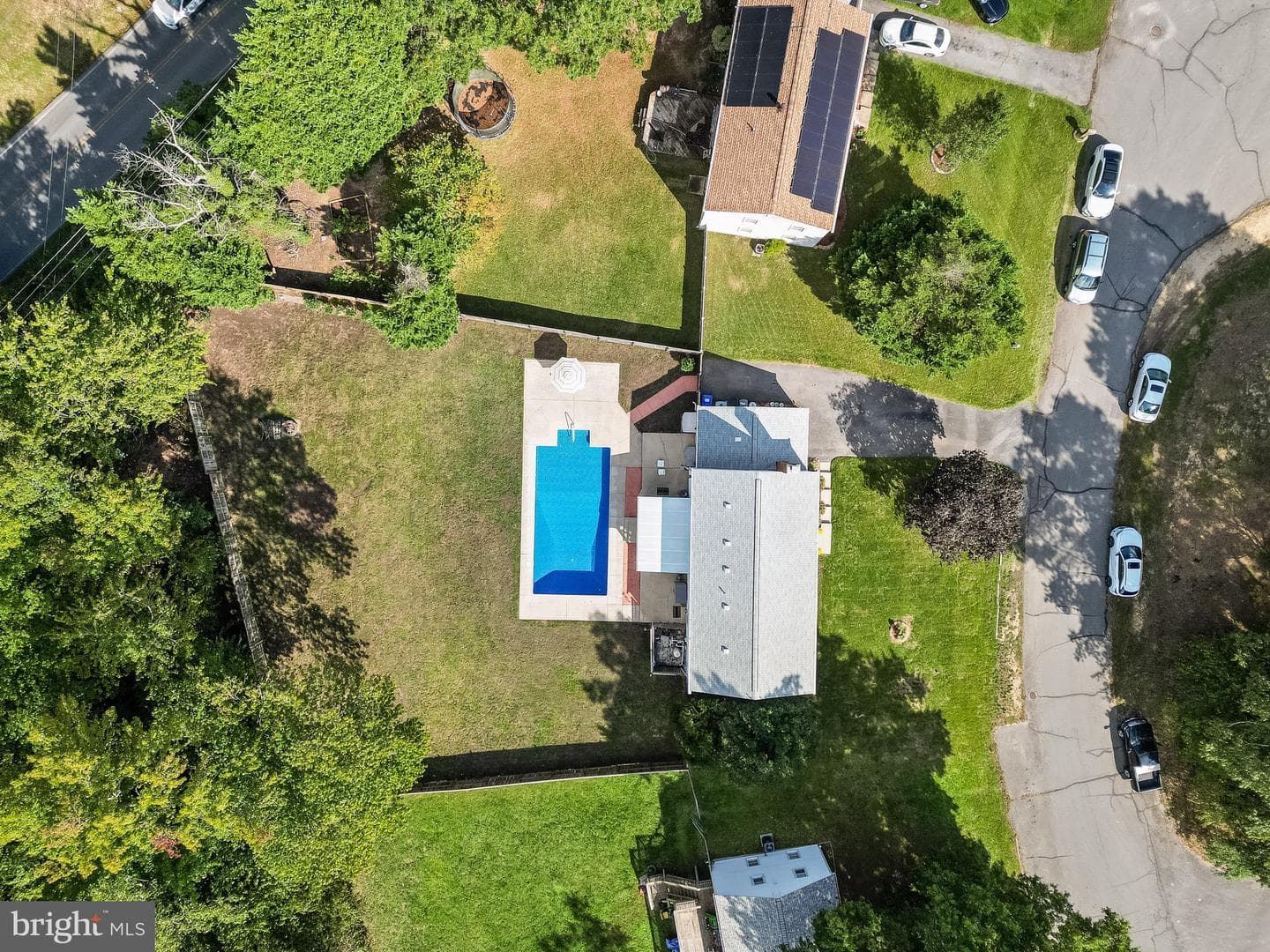 2303 Springbrook Court photo 4