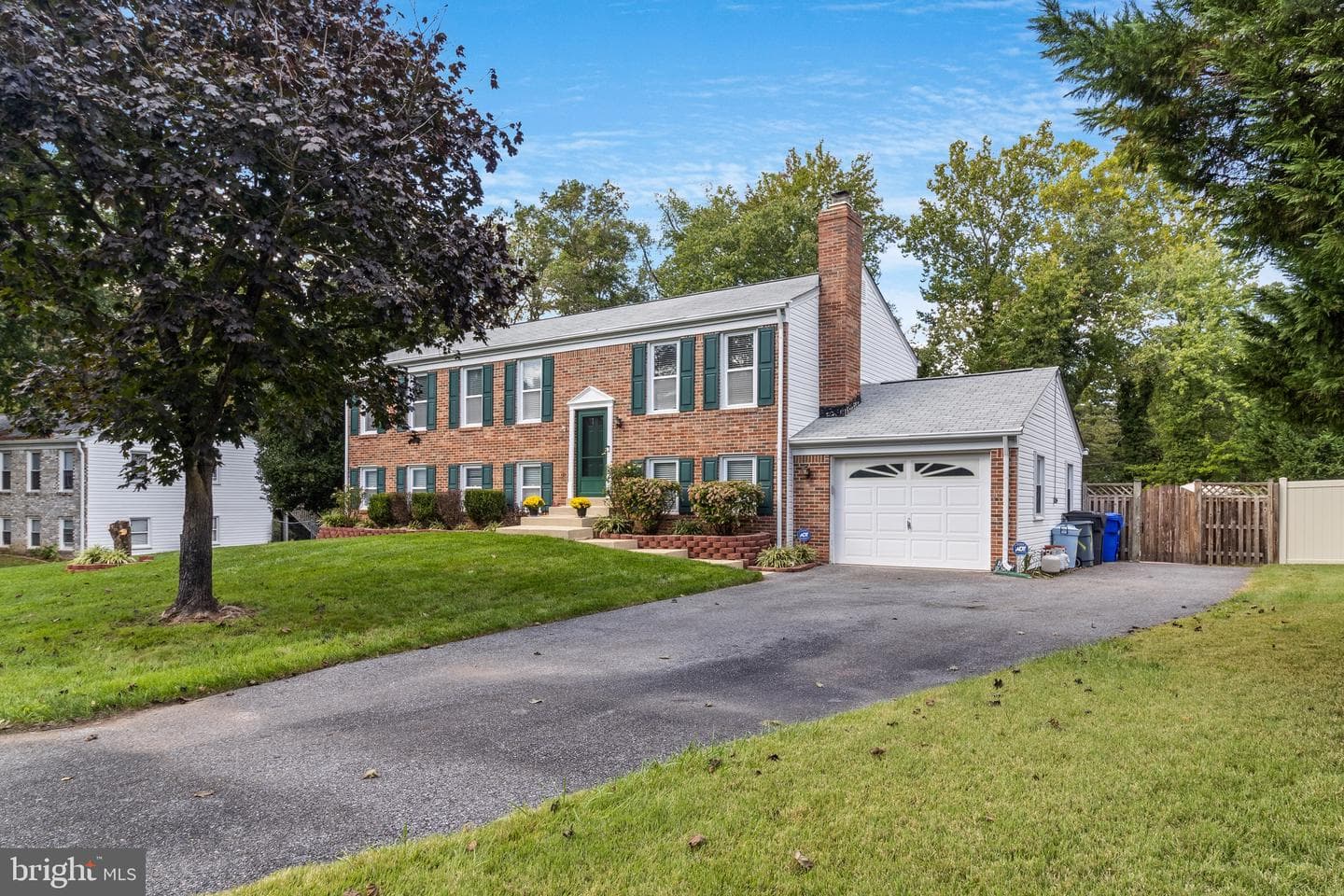 2303 Springbrook Court photo 43
