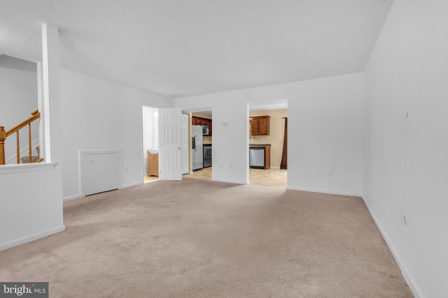 32 Meadowside Court photo 6