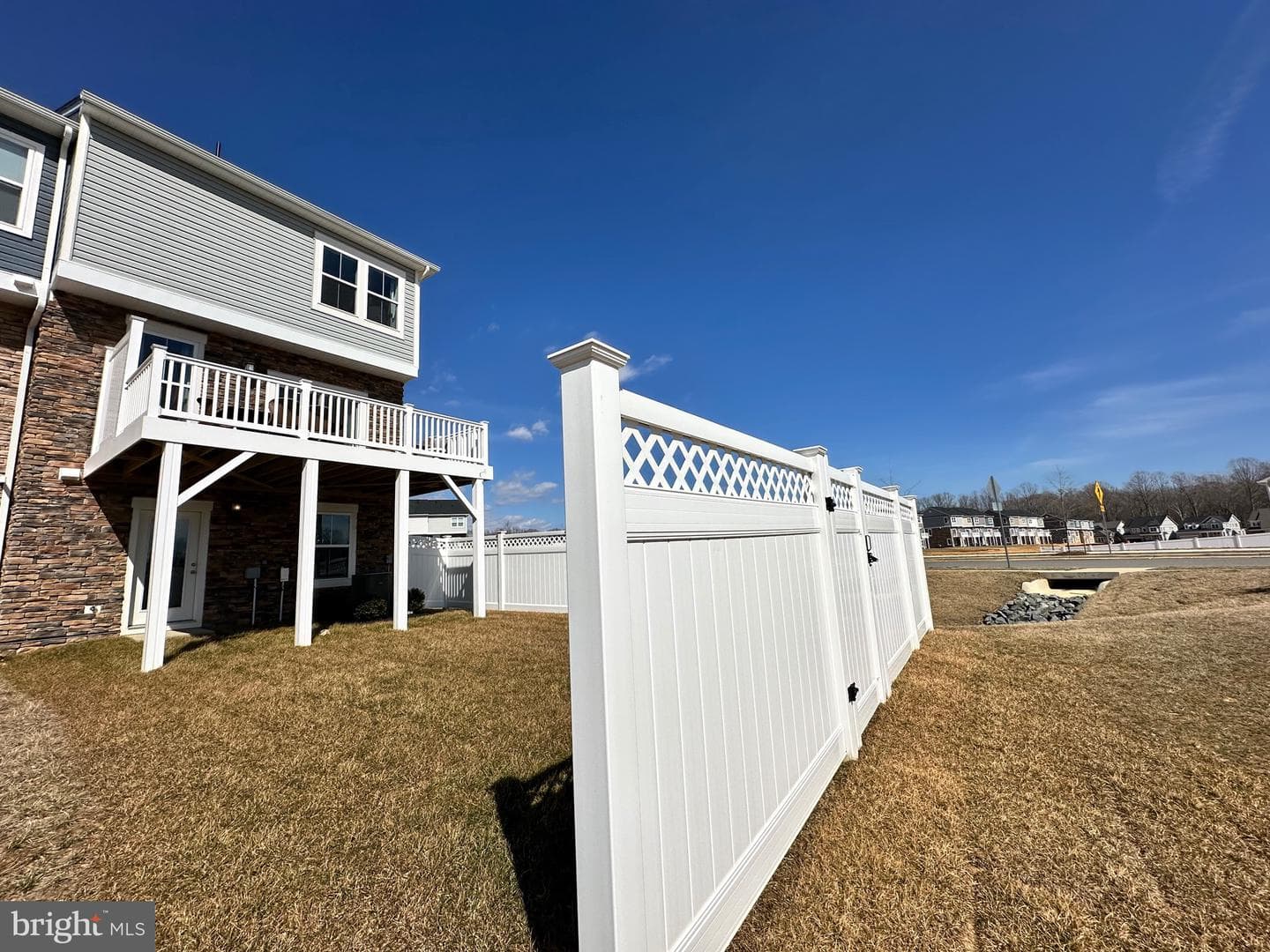 11020 Barnard Pl photo 60