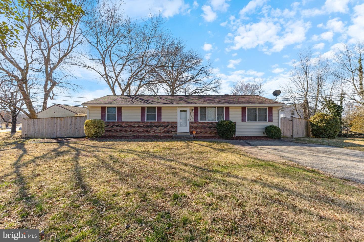 2860 Chippewa Street photo 1